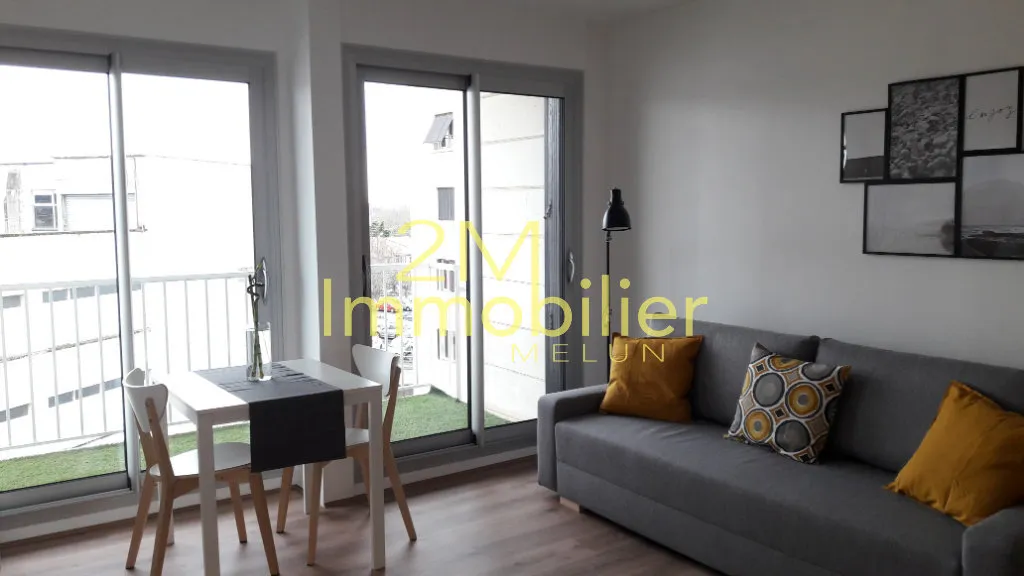 Elutuba - Studio in Secure Residence, Melun