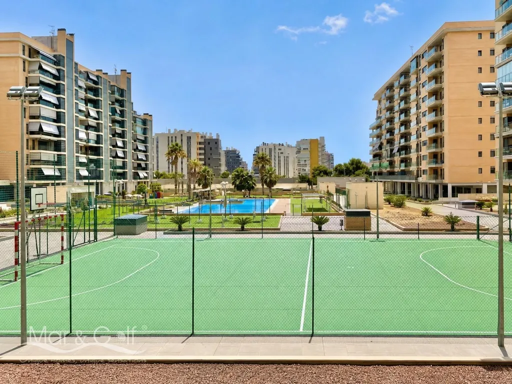 Bassein - Penthouse with Sea View in Alicante