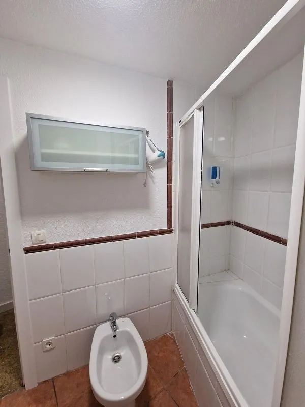 Vannitoad - Equipped Flat with Patio in Blanco Belmonte