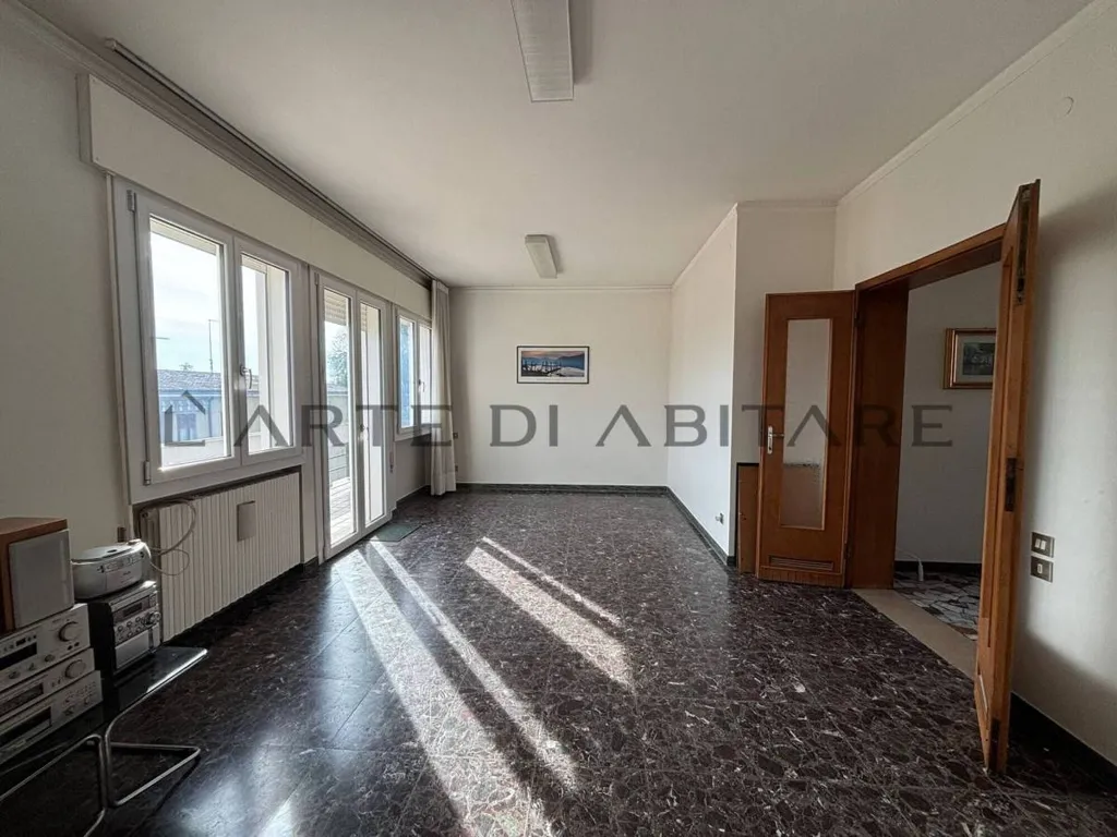 Kabinet - Penthouse with Garage in San Giuseppe, Padova