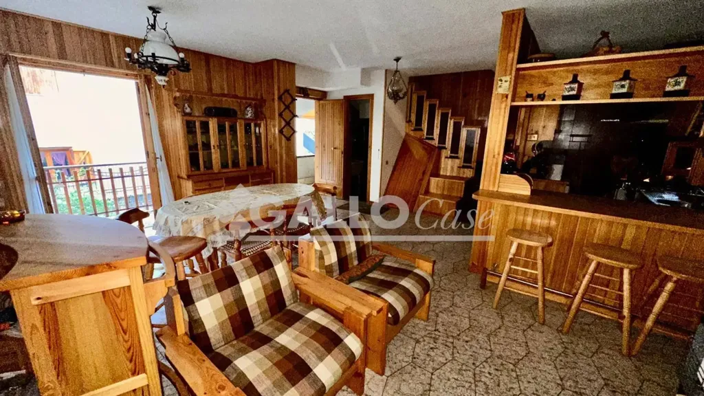 Séjour - Bifamiliar Villa with Garden in Spezzano della Sila