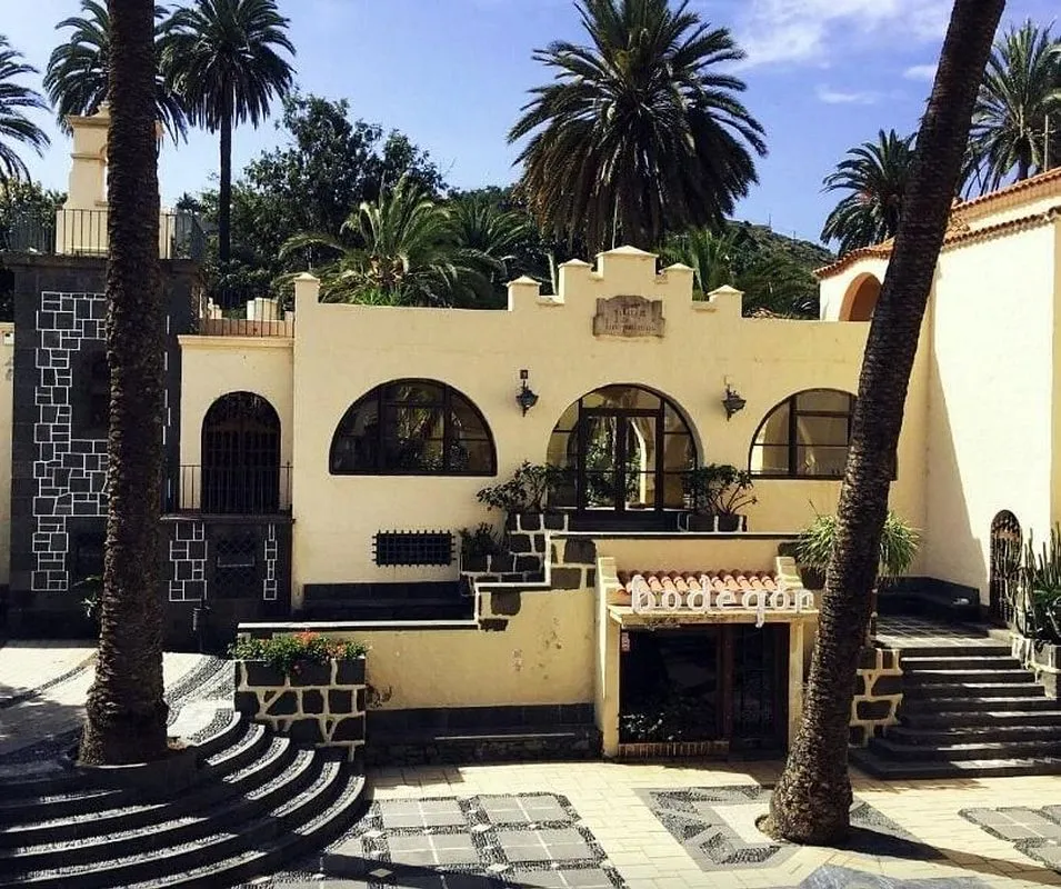 Aed - Historic Chalet with Pool in Ciudad Jardín