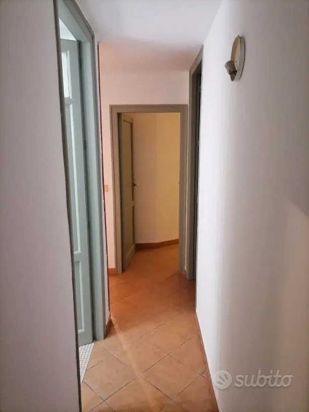 Entrée - Family-Appropriate Flat near Central Station