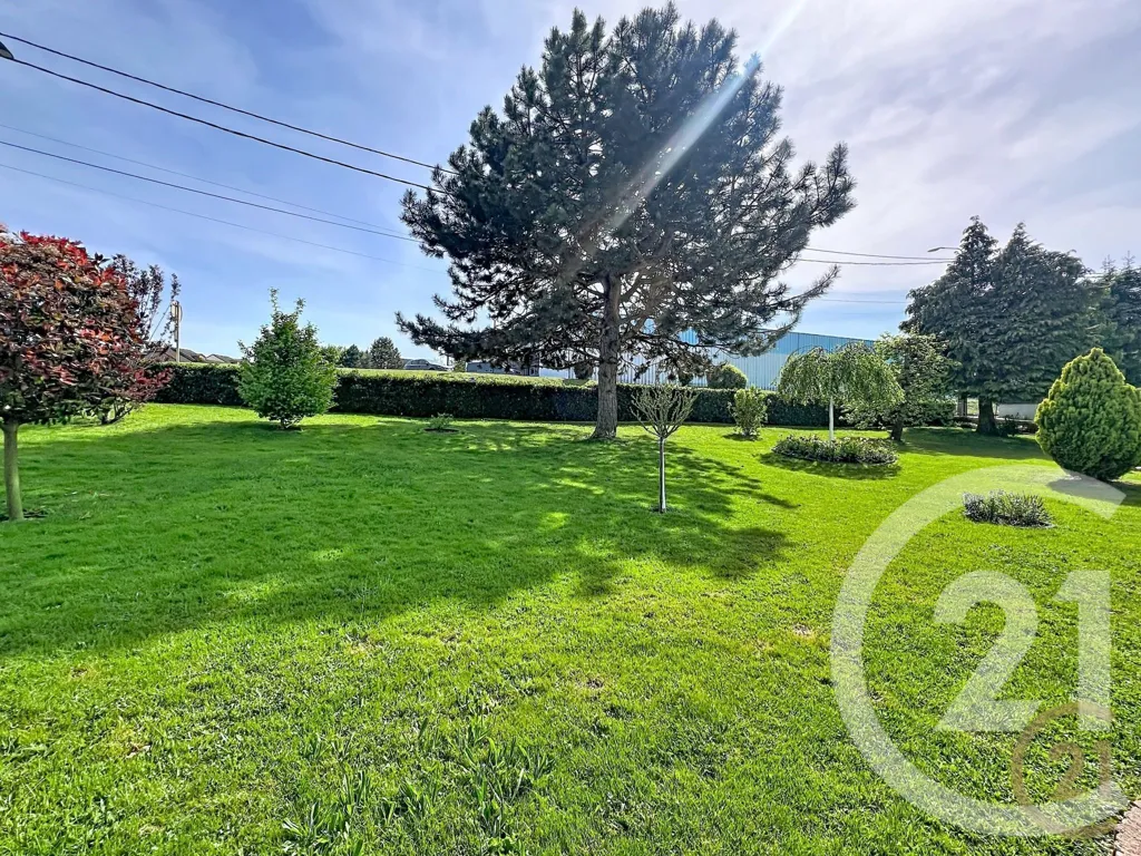 Aed - Five-Piece House with Garden in Exincourt