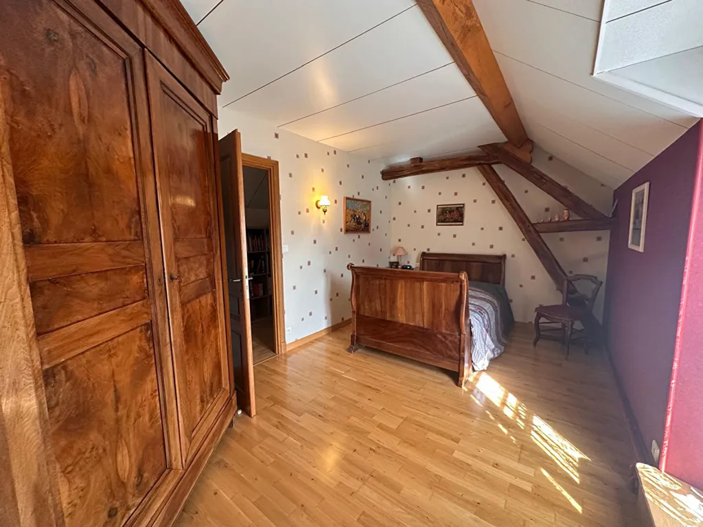 Magamistoad - Renovated Longère with Pool in Pays d'Othe