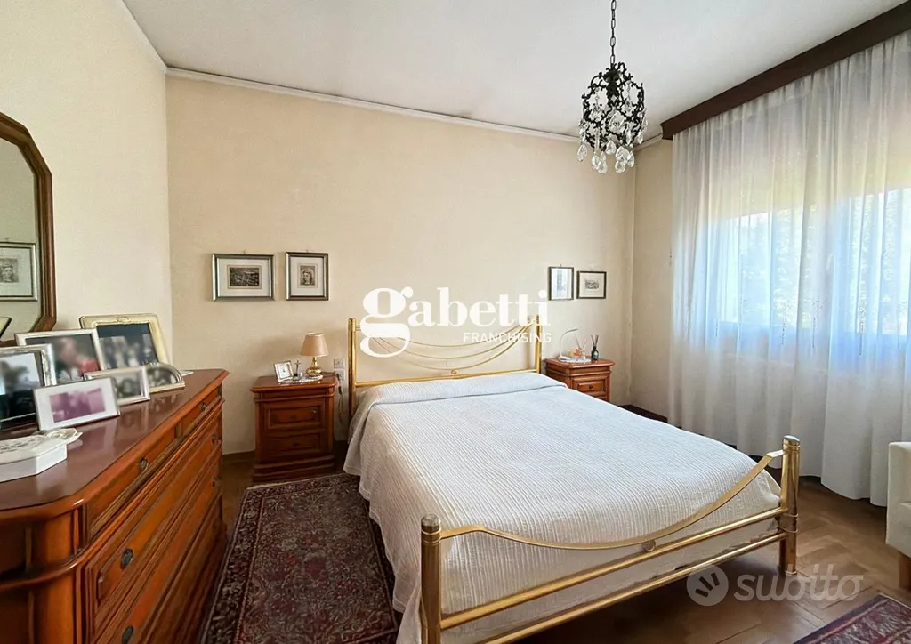 Chambres - Detached House with Garden in Agna Centre