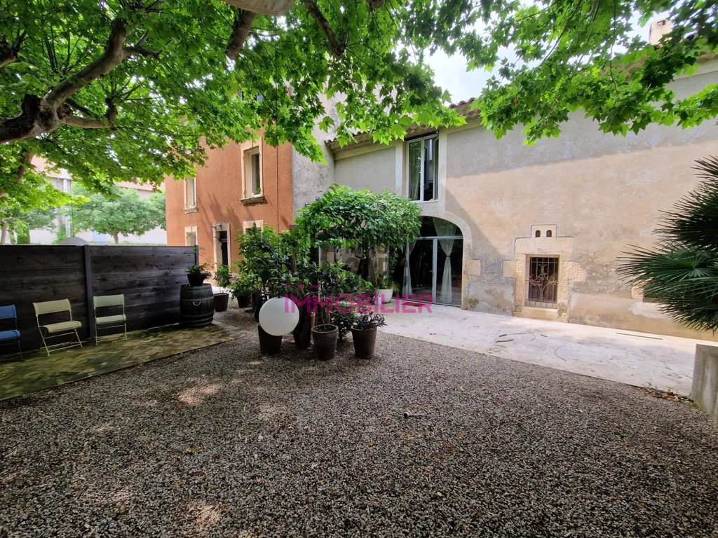 Aed - Luxury House with Pool in Caumont-sur-Durance