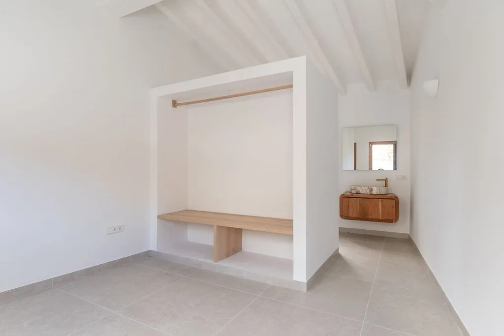 Pièces - Spanish-Style House with Pool in Artà