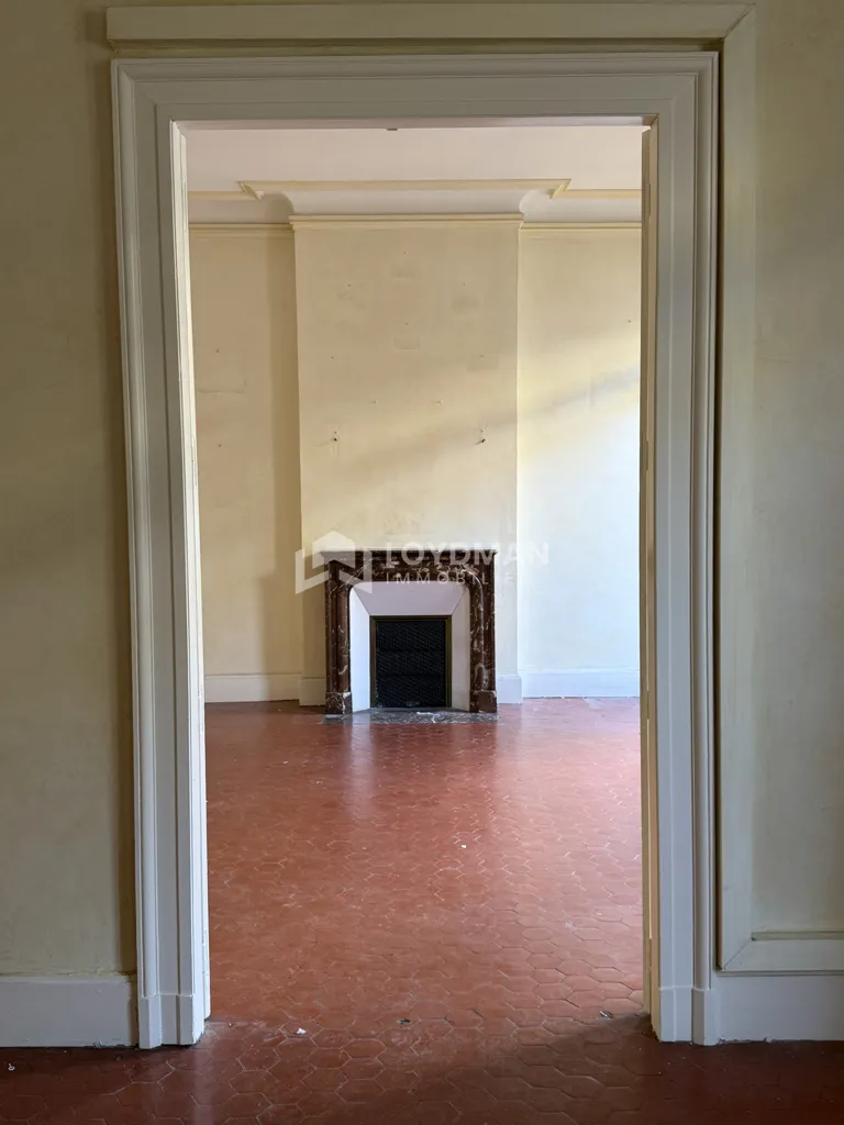 Séjour - Appartement Haussmannien avec Balcon près de la Comédie à Montpellier