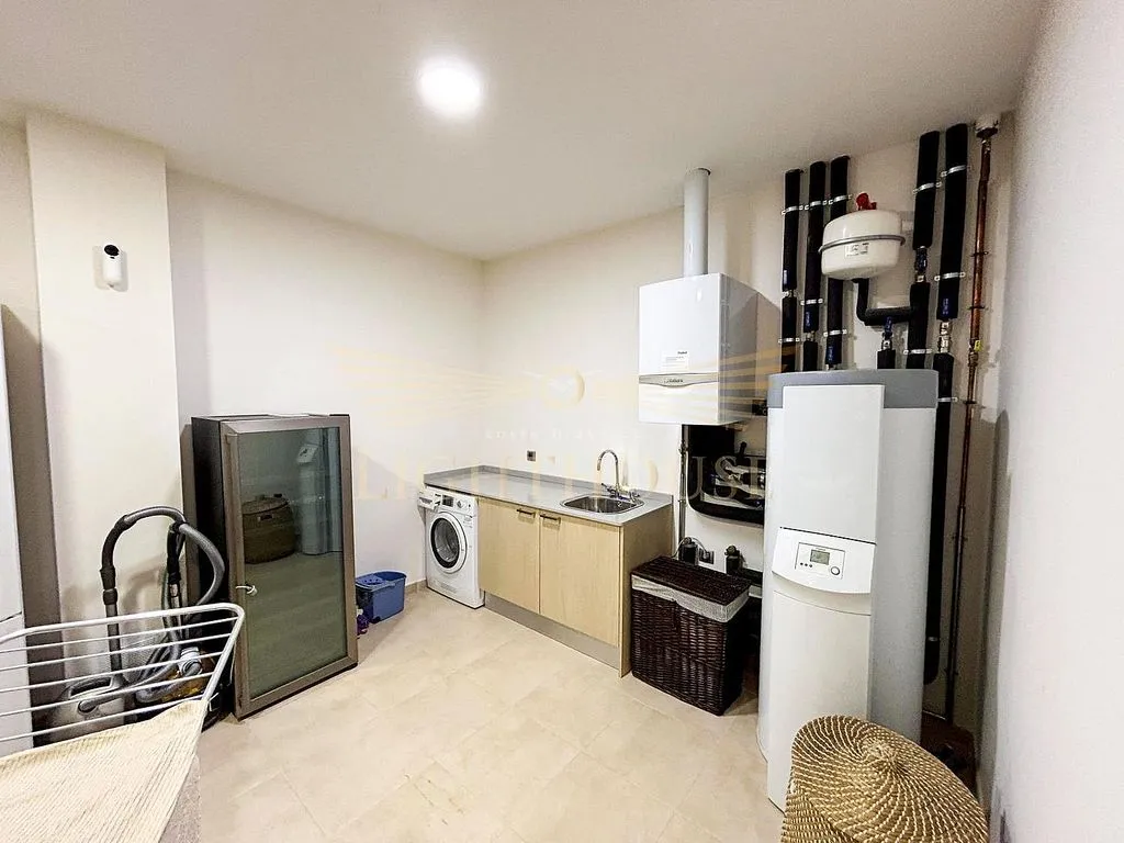 Buanderie - Luxury Townhouse with Pool in Lloret de Mar