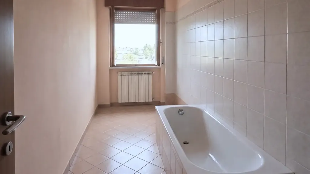 Vannitoad - Panoramic Apartment with Castle View in Brescia