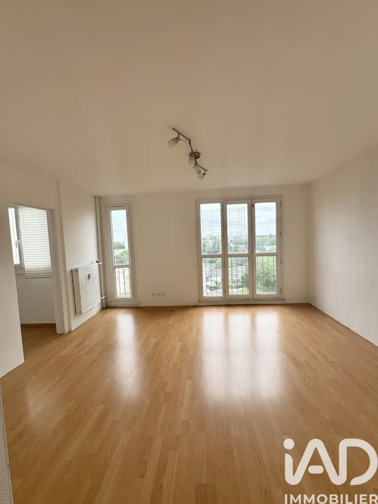 Séjour - Appartement T4 avec Vue Imprenable aux Ulis