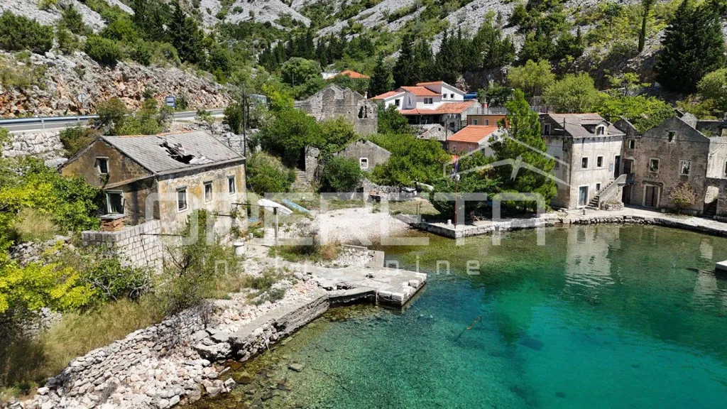 Stone House for Renovation with Sea Access in Starigrad