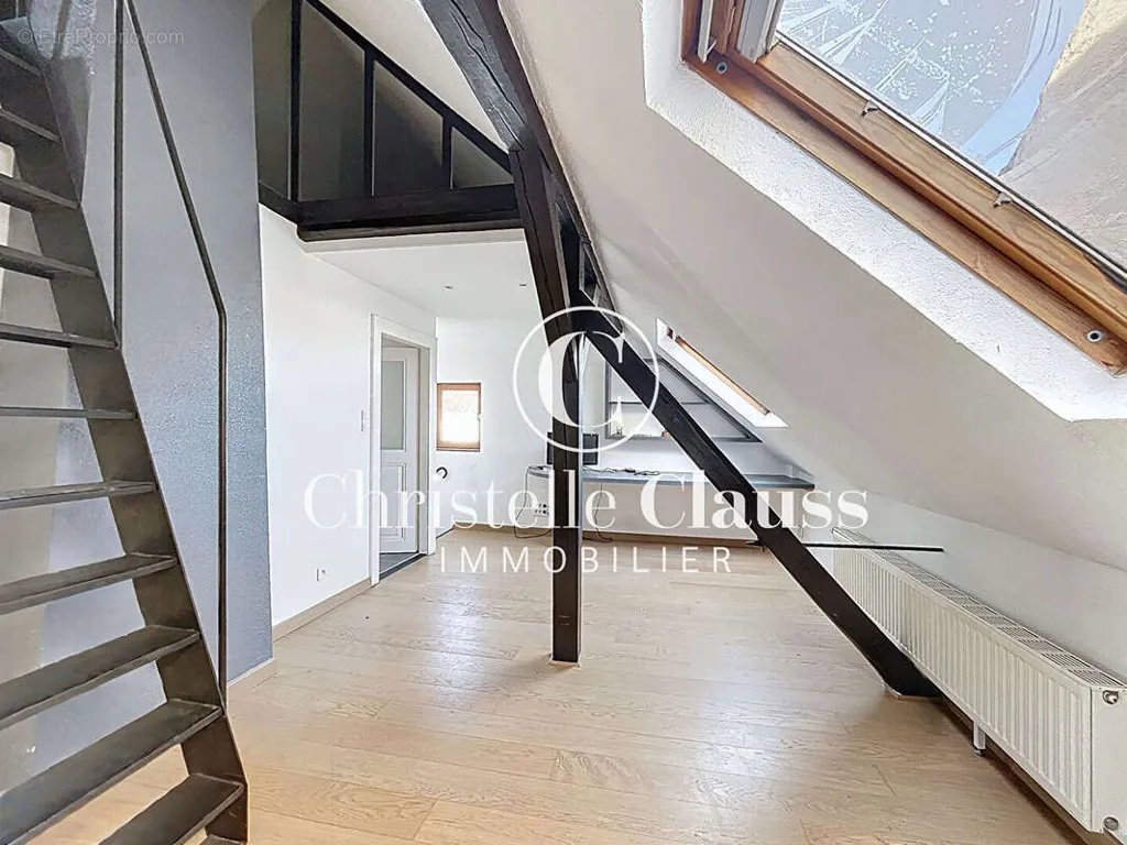 Pièces - Duplex 5 Pièces avec Garage à Bischheim