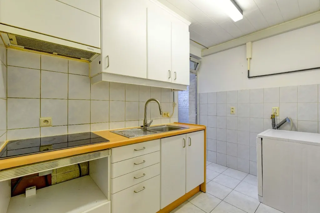 Köök - Apartment with Terrace in Tienen Centre