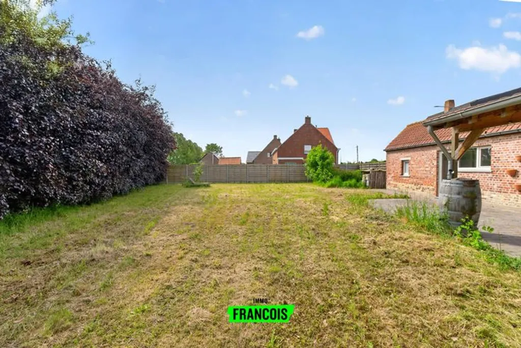 Aed - Detached House with Spacious Garden in Rural Zone