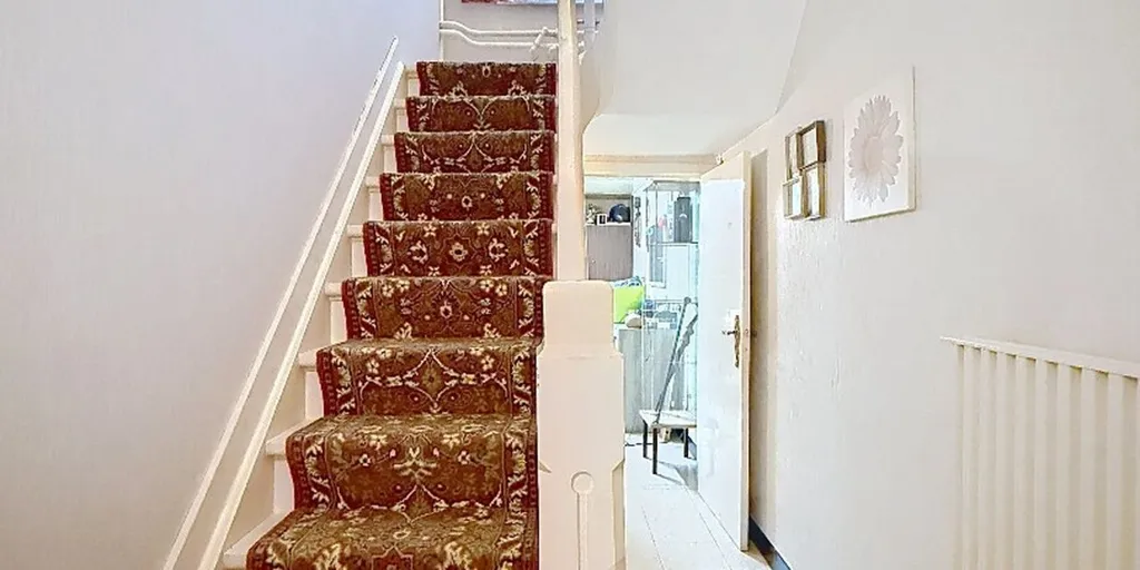Toad - Half-Open House with Terrace in Ichtegem