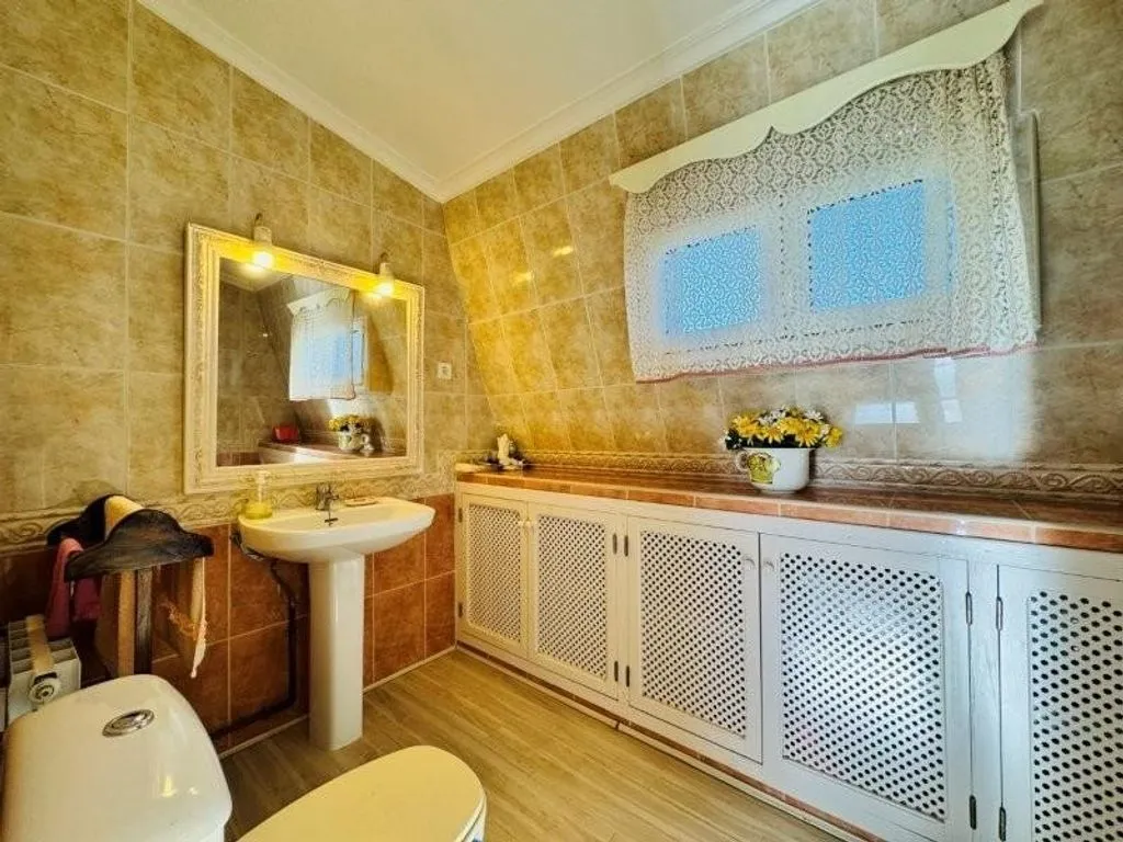 Vannitoad - Penthouse with Pool in Torrevieja
