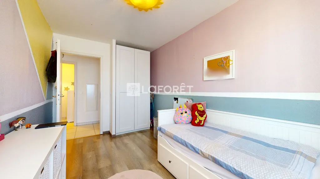 Bedrooms - 4-Piece Apartment with South Terrace in Strasbourg