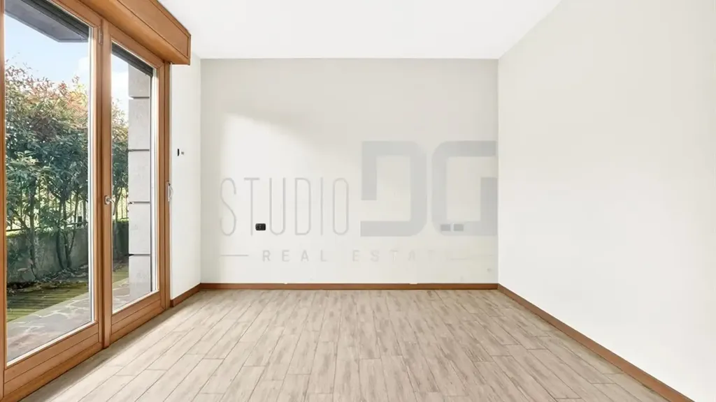 other_room