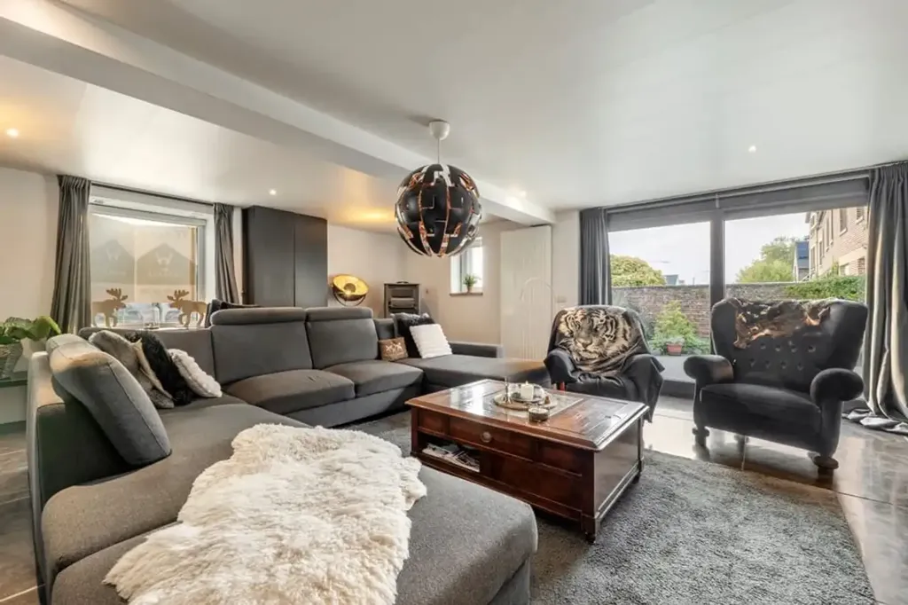 Séjour - Maison avec Jardin sur Grand Parc à B... (21a)