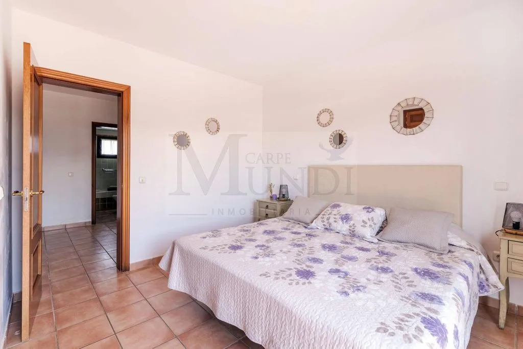 Chambres - Luxury Villa with Pool in Villaverde, Getafe