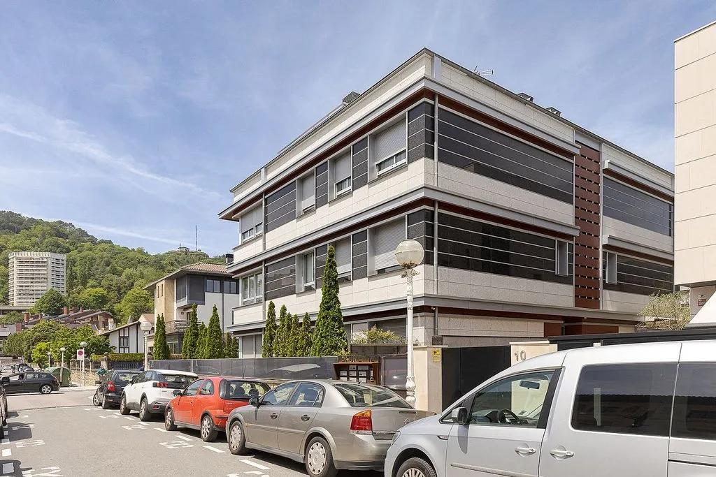 Välivaade - Duplex with Terrace in Ondarreta