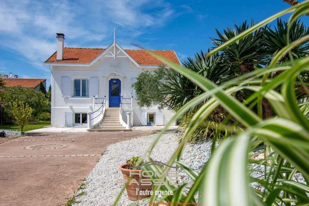 Extérieur - Maison Années 30 avec Piscine à Royan