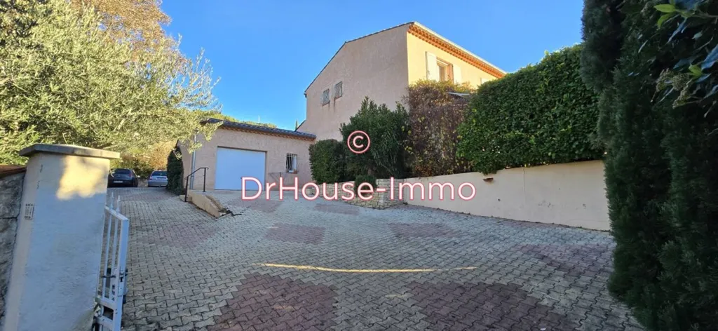 7-room house in Manosque