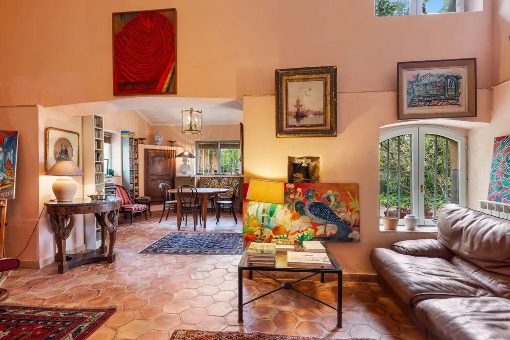 Elutuba - Charming Mas with Pool in Le Muy
