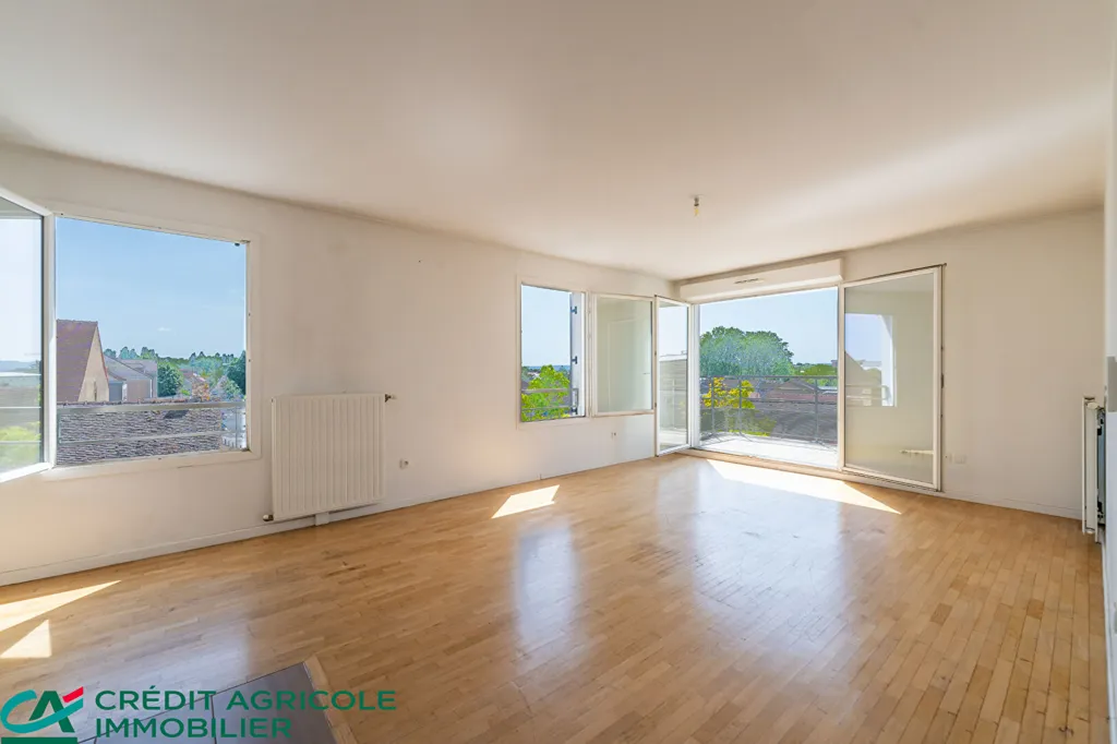 Pièces - Appartement 4 Pièces avec Terrasse à Morangis