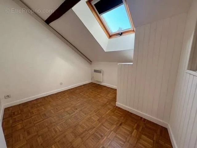 Toad - Duplex with Garden in Precysur Oise Centre