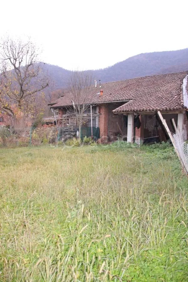 Extérieur - Rustic Property with Garden in Trana