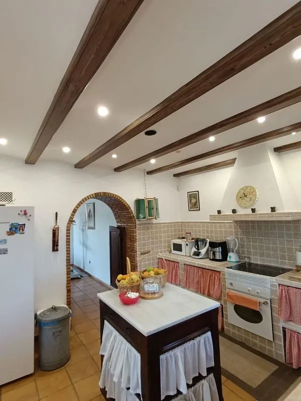 Cuisine - Rustic Farmhouse with Land near Huerta