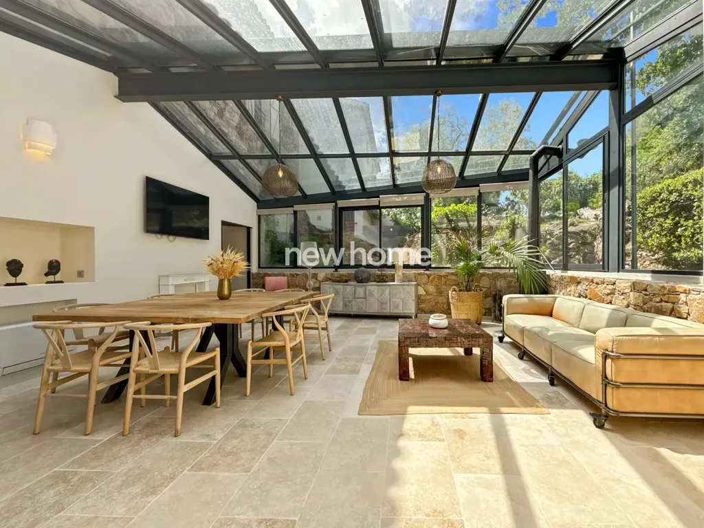 Living Room - Luxury Farmhouse with Pool in Fayence