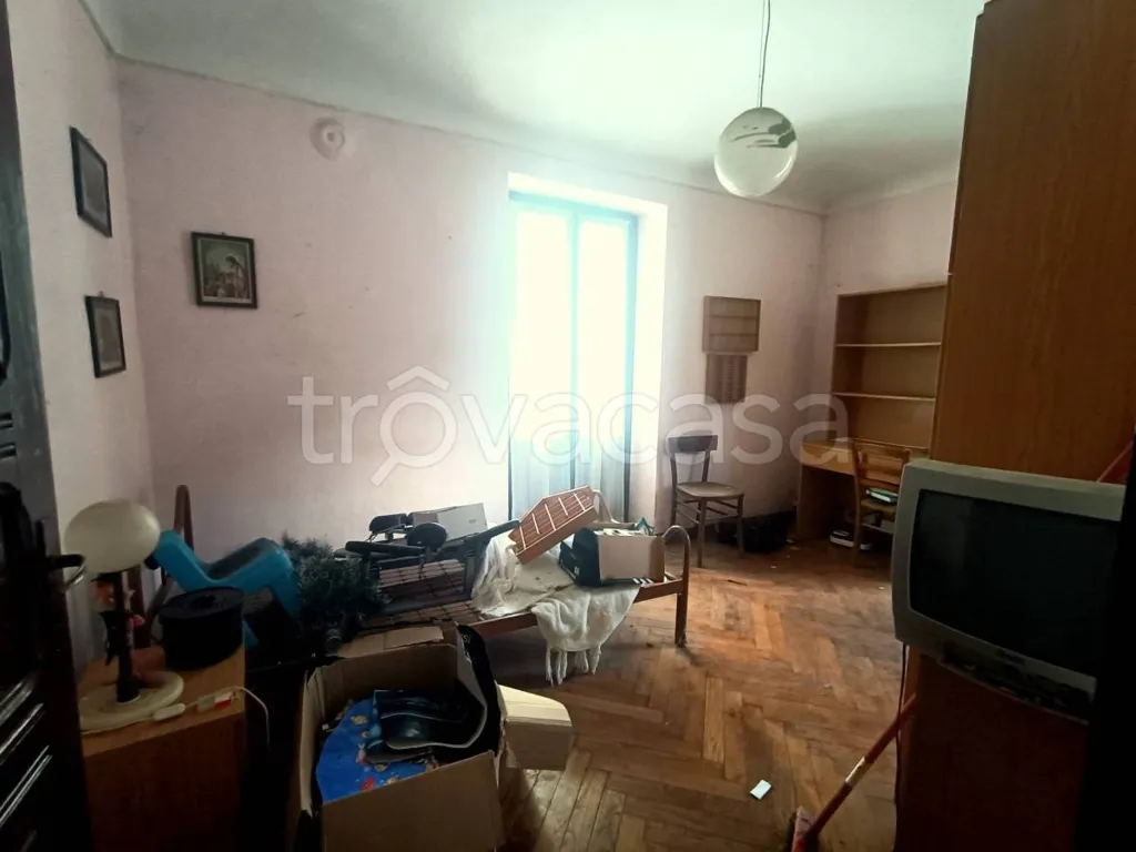 Séjour - Rustic Villa to Renovate in Roccavione