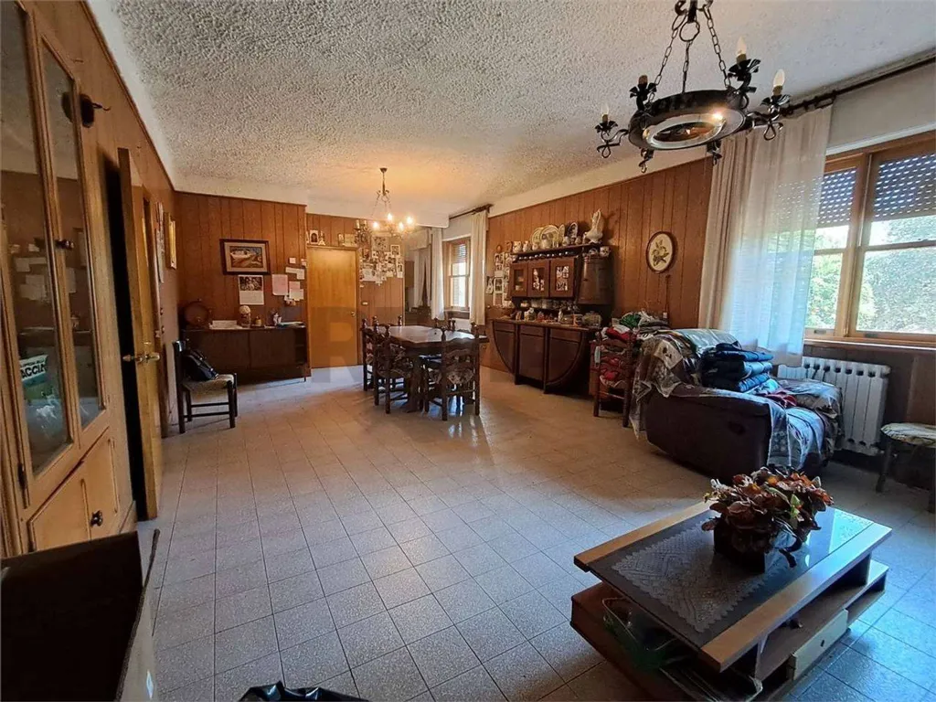 Söögituba - Villa with Terrace in Serravalle
