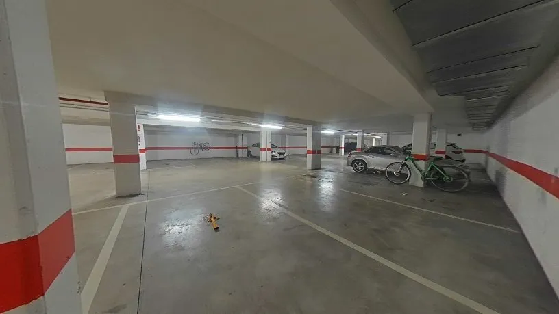 Garage - Garage in Castellón de la Plana, Quiet Setting