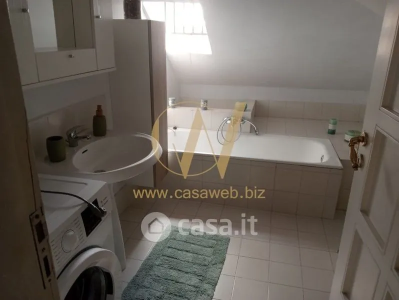 Bagni - South-East Facing Loft in Caserta Centre