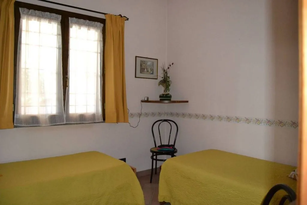 Chambres - Luxury Villa with Extensive Outdoor Space in Terni