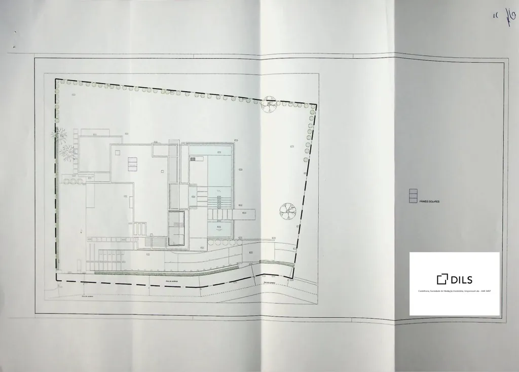 Floor Plan - Contemporary T5 with Pool in Loulé