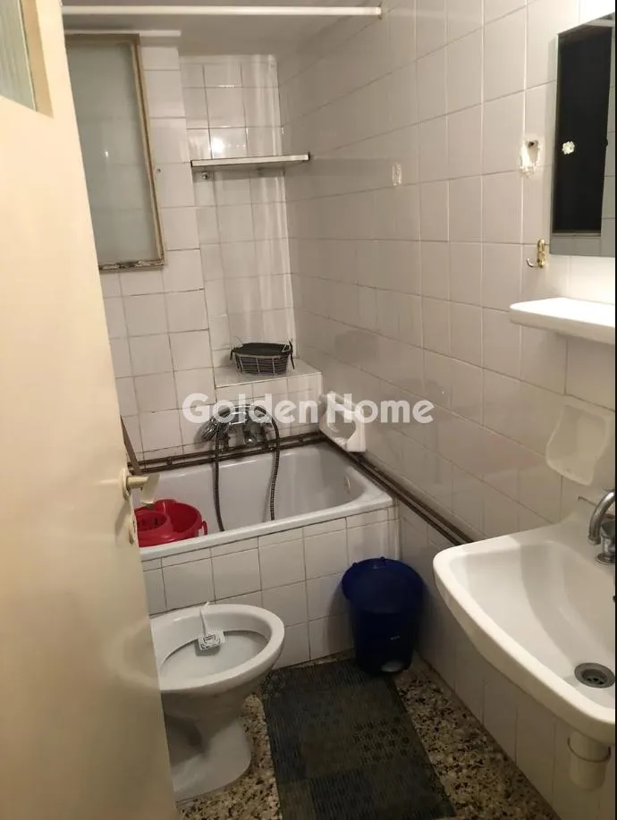 1-toaline korter asukohas GR