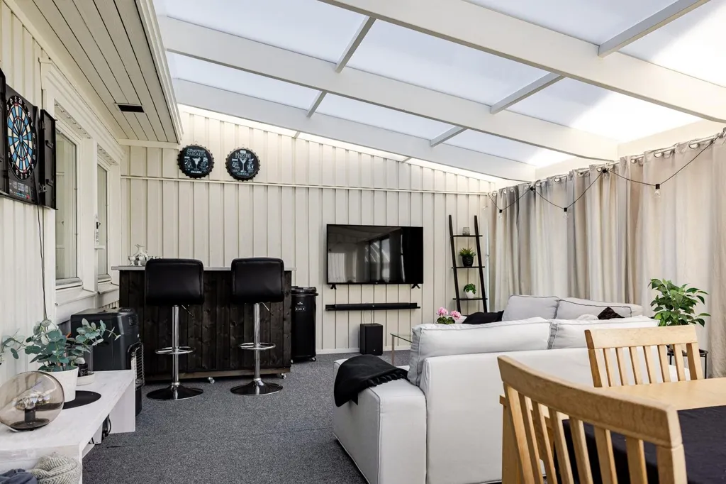 Terrasse - Villa with Garden in Motala