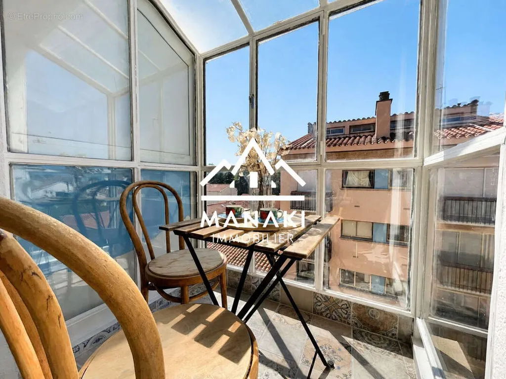 Appartement Traversant avec Véranda à Perpignan