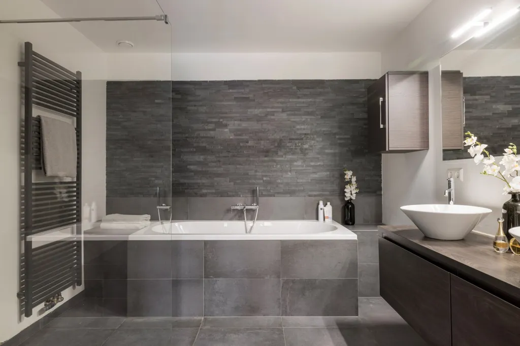 Bathrooms - Galerie Flat with Terrace in Eindhoven Centre
