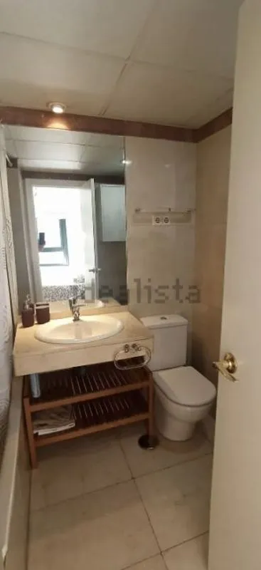 Salles de bain - 1-Bed Apartment with Pool in Madrid
