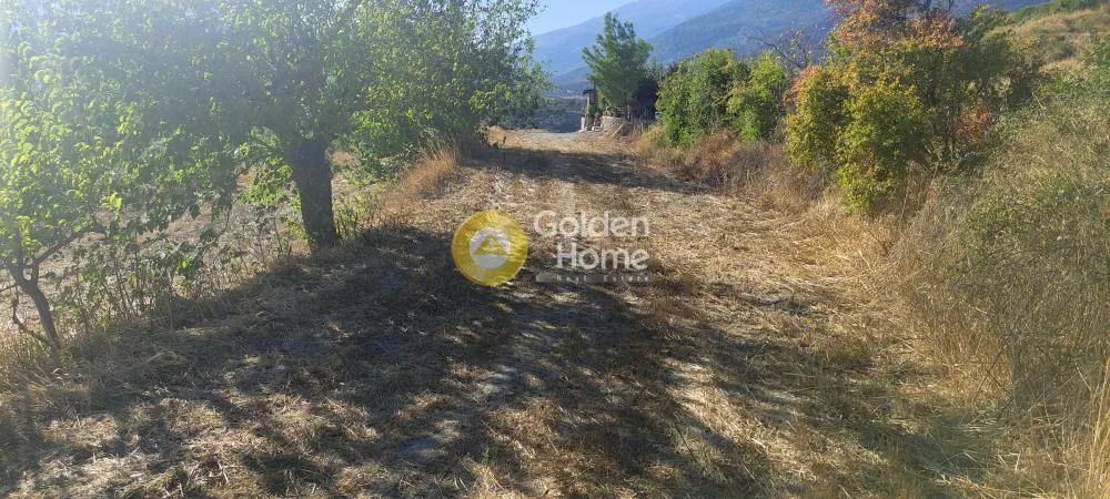 Jardin - Plot with Unrestricted View in Zaros, Gortyna