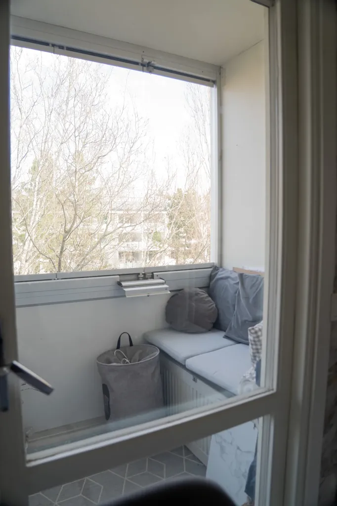 Balcon - Apartment with Two Balconies on Grimstagatan