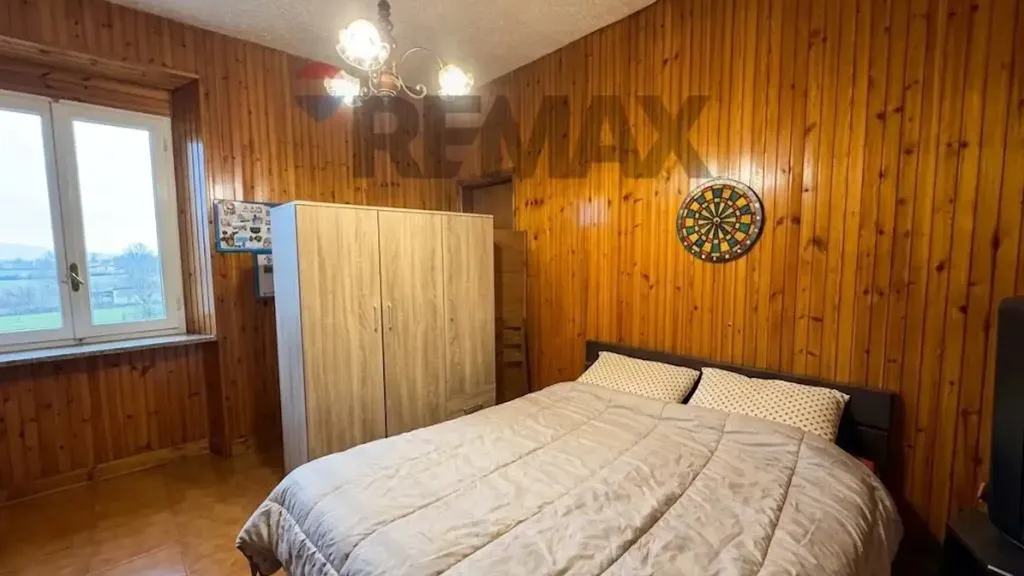 Chambres - Quadrilocale to Renovate in Brescia
