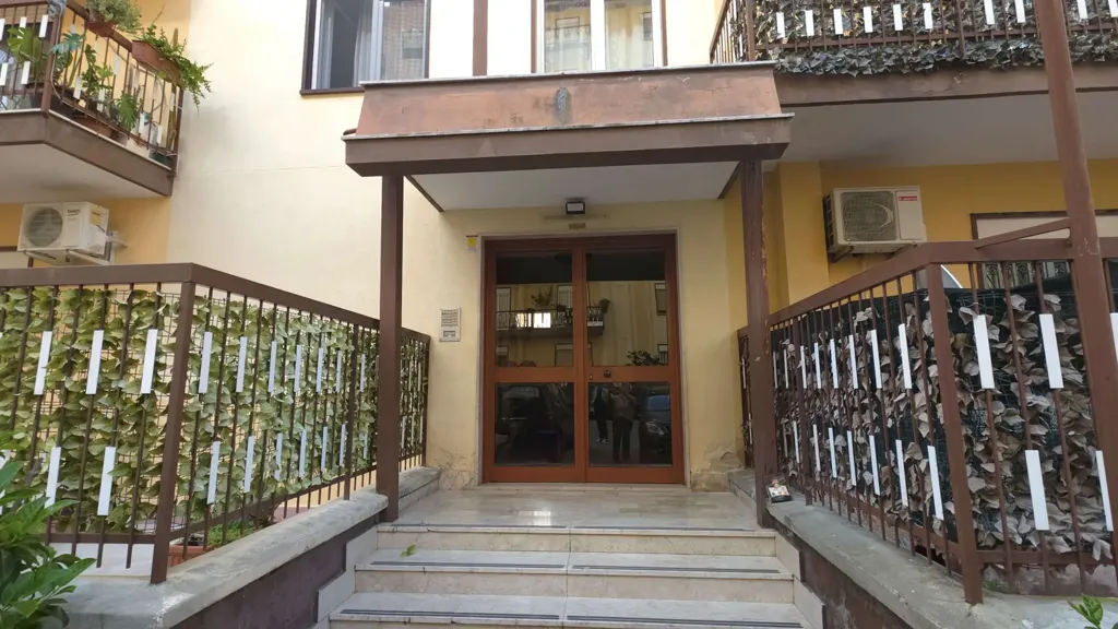 Esik - Rented Apartment with Terrace in Palermo